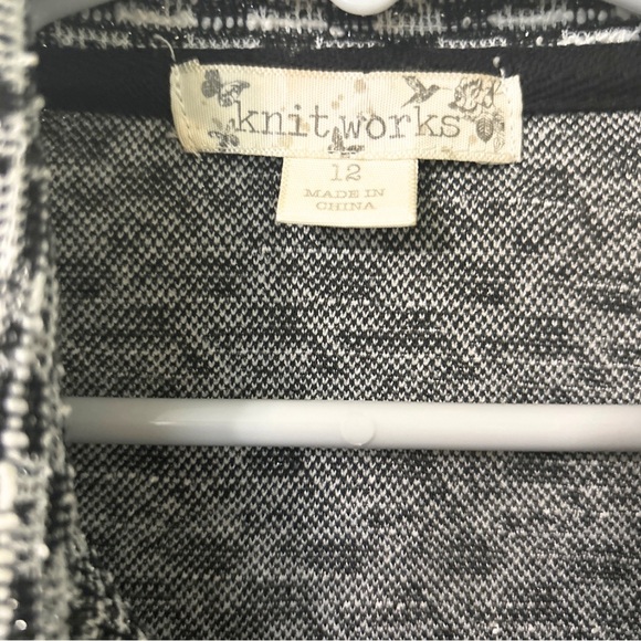🍎Knit Works Tweed Side Zip Light Jacket with Silver thread throughout sz 12 - Picture 4 of 5